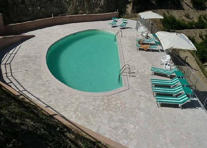 Gli Ulivi Di Montalbano La Spezia