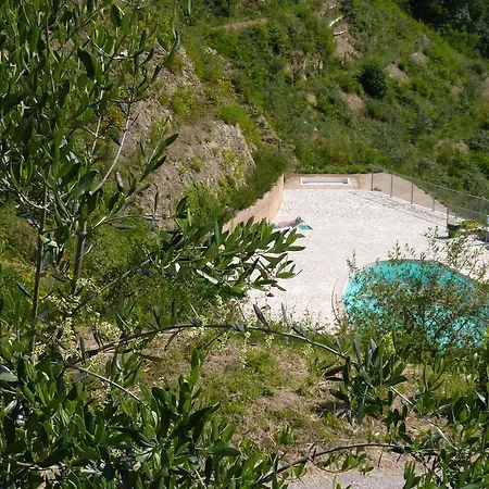 Vakantieboerderij Gli Ulivi Di Montalbano